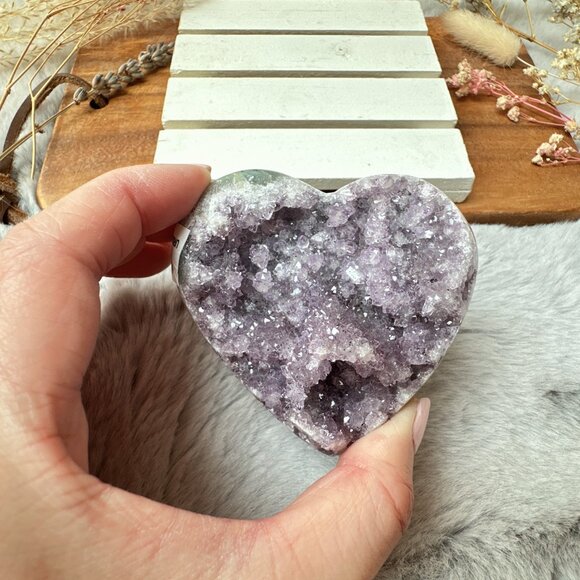 Gorgeous Amethyst Heart Cluster - Picture 8 of 8